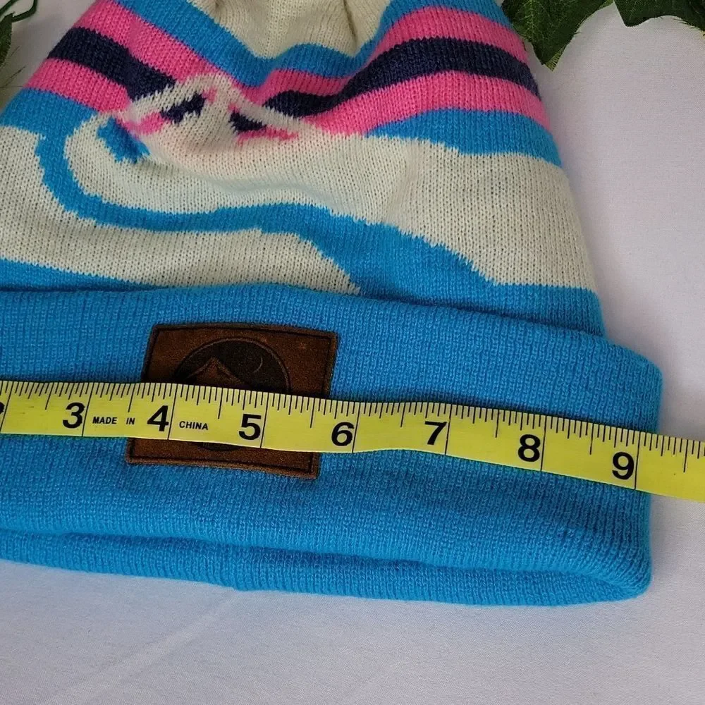 Local Outdoor Beanie. EUC